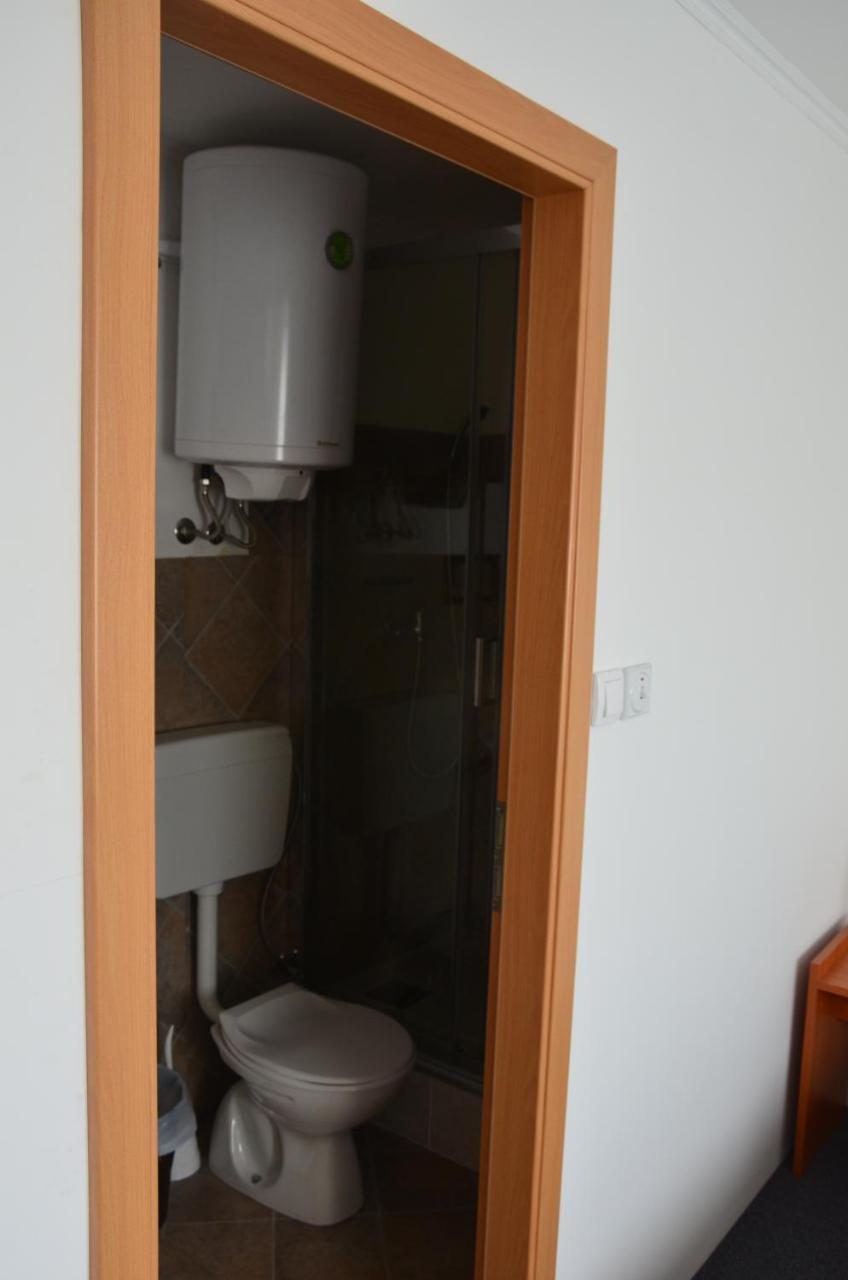 Enka Apartmani ベオグラード エクステリア 写真